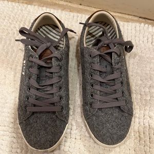 Taos Gray Wool Star